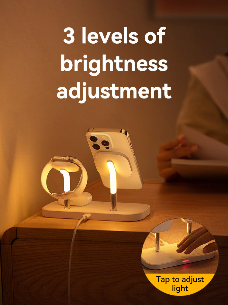 MagLight 3-in-1 charger with light